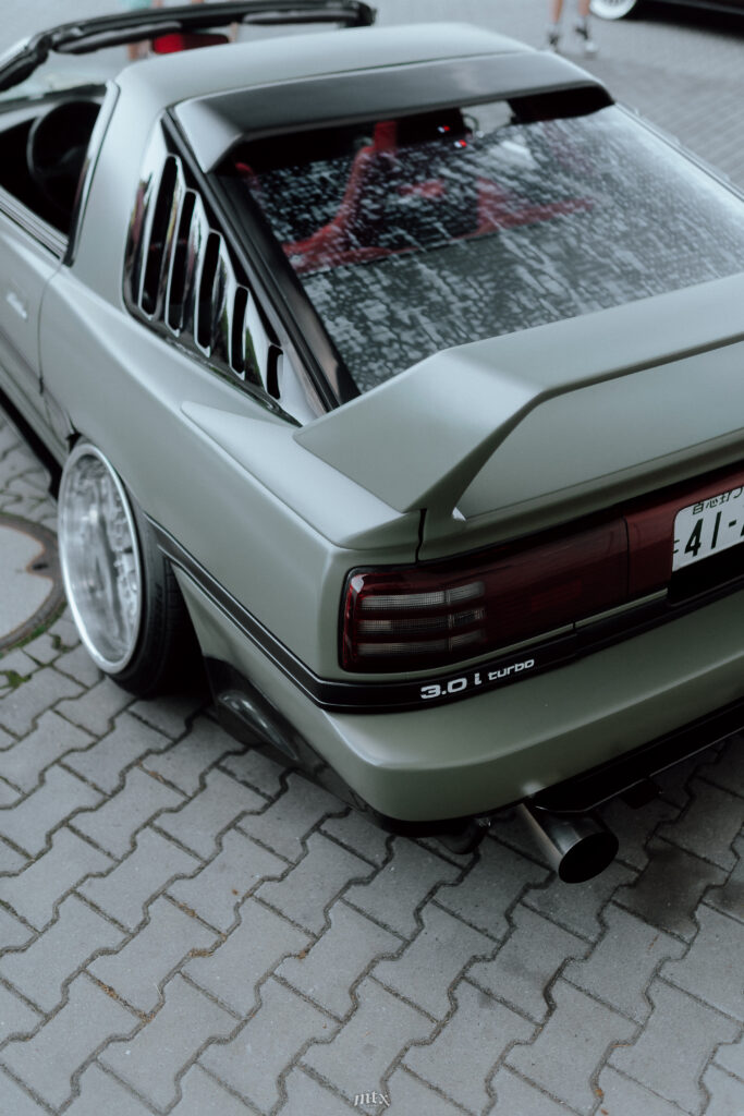 lepiej-manufaktura-toyota-czerwony-projekt7