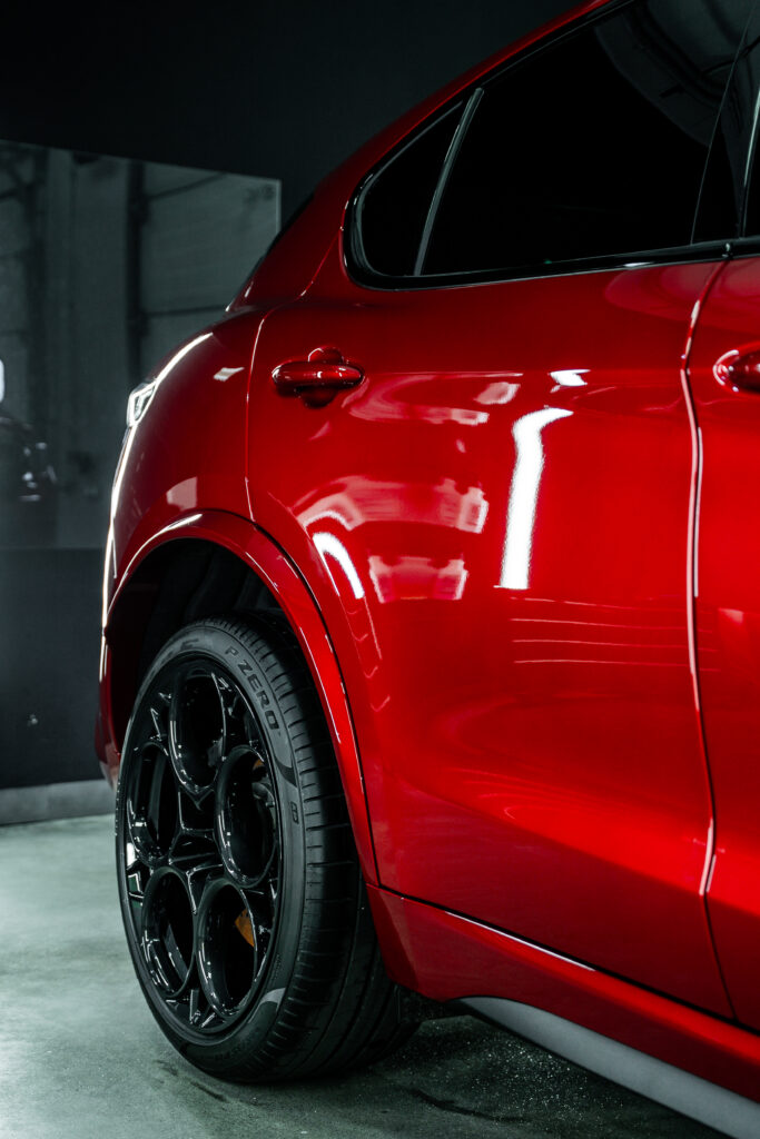 lepiej-manufaktura-alfaromeo-czerwony-projekt4