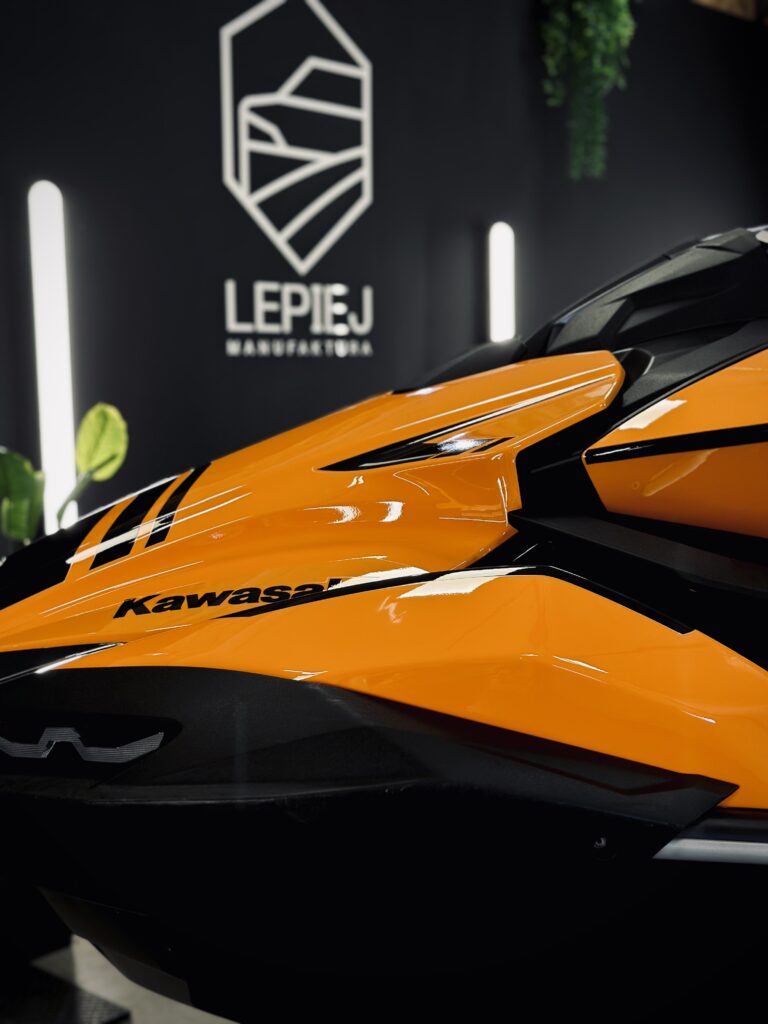 lepiej-manufaktura-kawasaki-pomaranczowy-projekt6